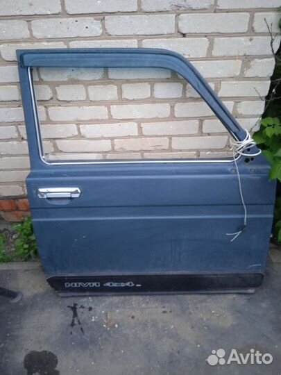 Передние двери на ниву 2121,правые