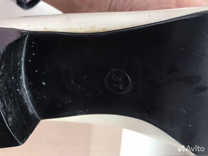 Коньки фигурные 35 размер