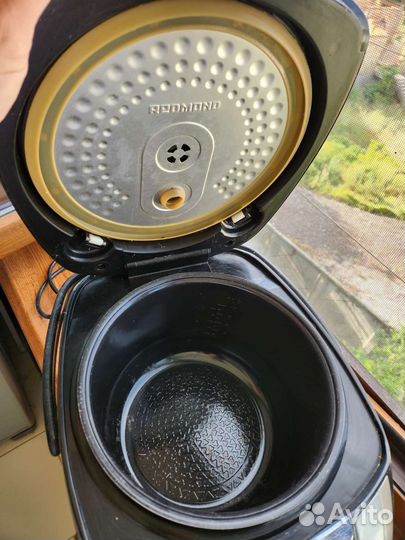 Мультиварка redmond RMC M4502