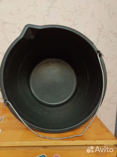 Ведро хозяйственное