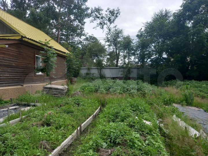 Дом 27,8 м² на участке 8,7 сот.