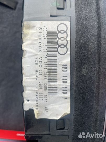 Приборная панель Audi 8P0920930P