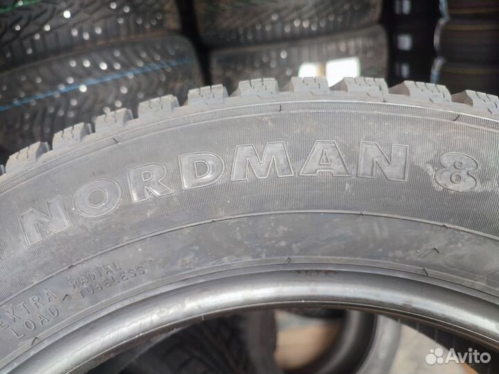 Ikon Tyres Nordman 8 215/60 R17