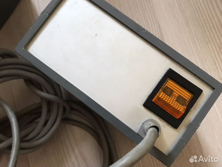 Neumann N451i Fet 80 блок фантомного питания 48 В