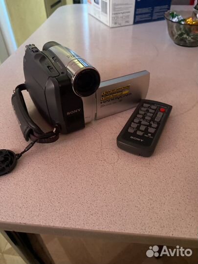 Видеокамера sony