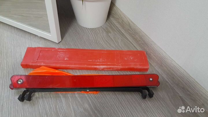 Знак аварийной остановки