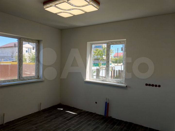 Дом 116,8 м² на участке 6 сот.