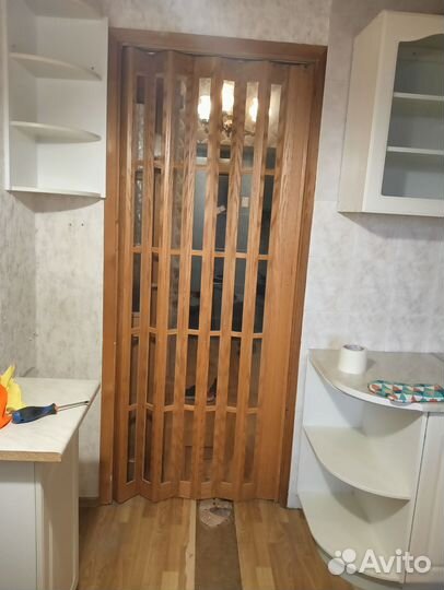 Дверь-гармошка