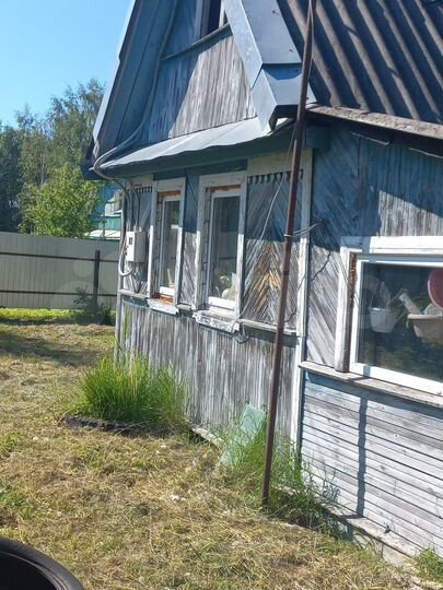 Дача 20 м² на участке 12 сот.