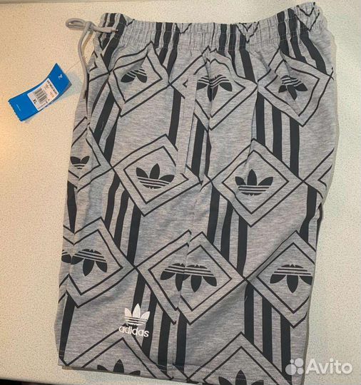 Шорты Adidas