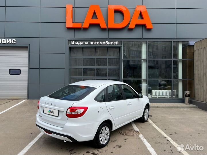 LADA Granta 1.6 МТ, 2023