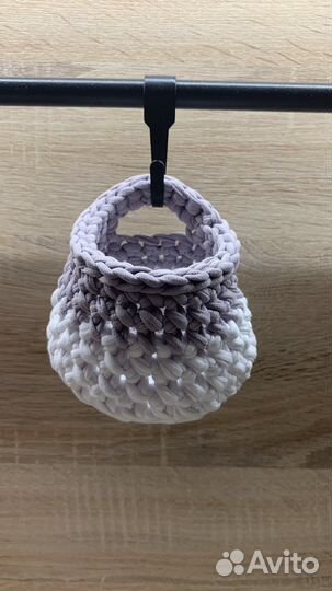 Корзина вязаная
