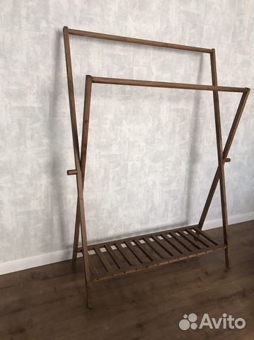 Вешалка напольная деревянная