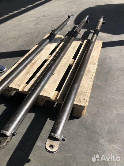 Гидроцилиндр эвакуатора 63.40.1680