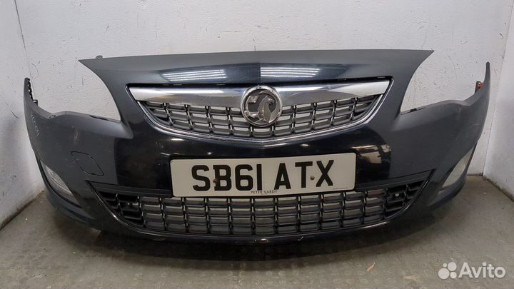 Бампер Opel Astra J, 2011