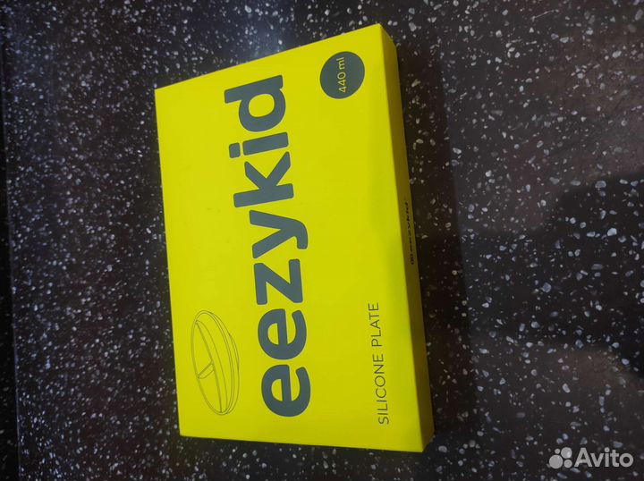 Силиконовая тарелка детская на присоске