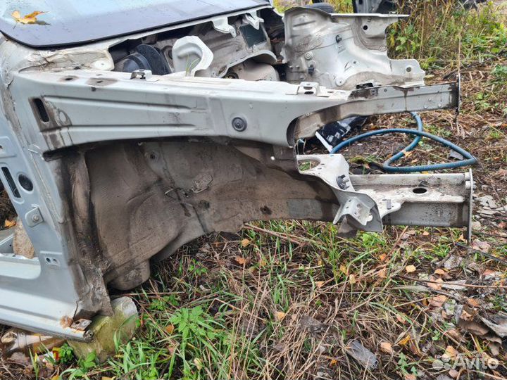 Лонжерон передний правый Volkswagen Polo седан