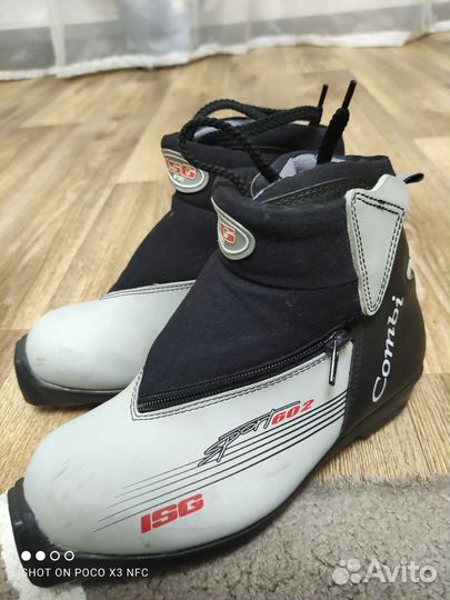 Лыжные ботинки ISG стелька 23 см 35-36 р