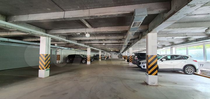 Машиноместо, 16 м²