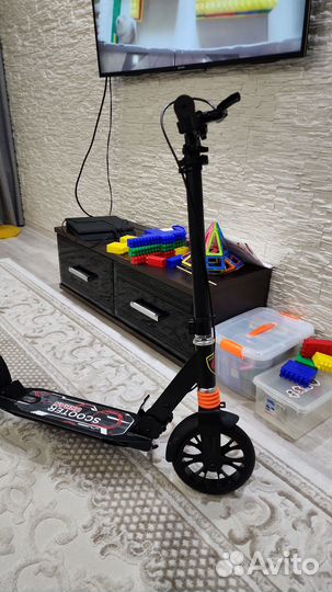 Продаю самокат