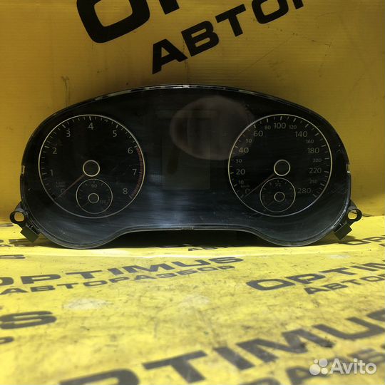 Приборная панель Volkswagen Jetta 6