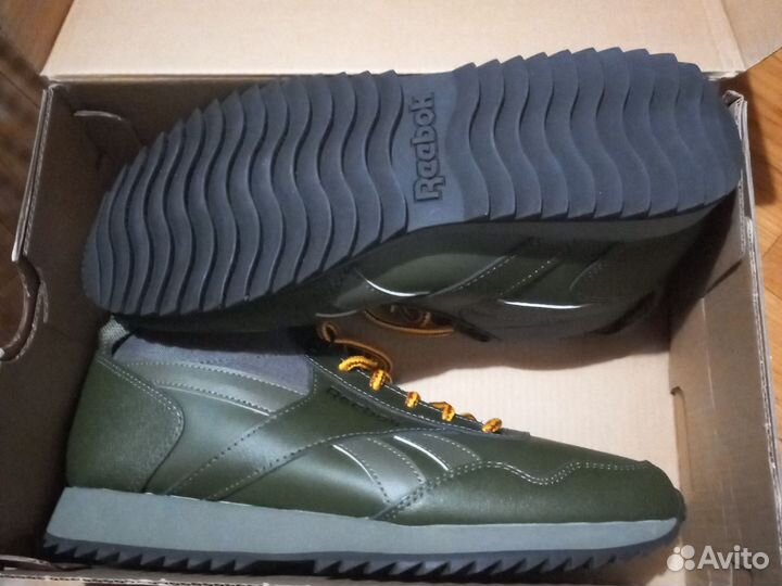 Ботинки Reebok новые