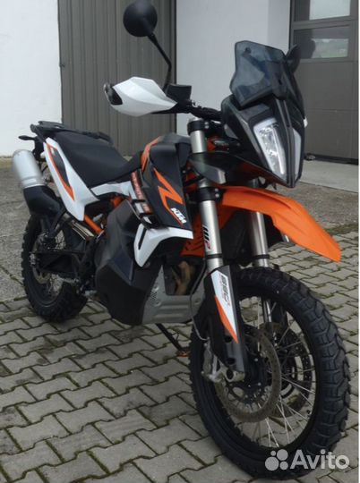 KTM 890 Adventure R