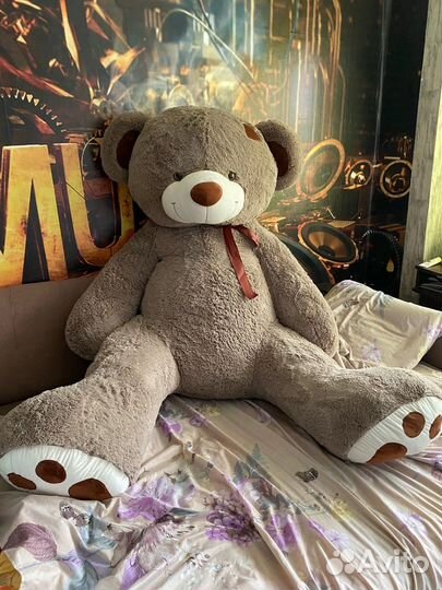 Плюшевый медведь