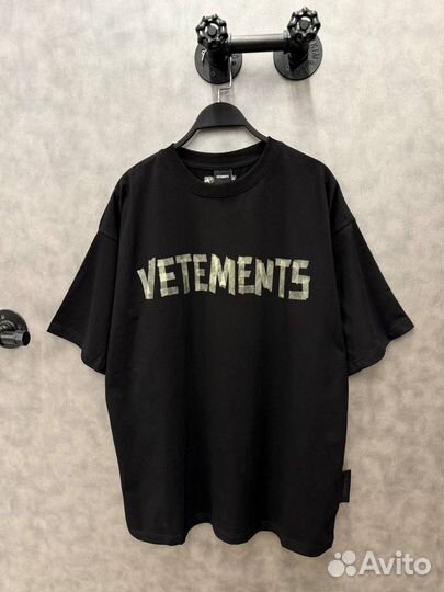 Футболки Vetements скотч оверсайз хайповые