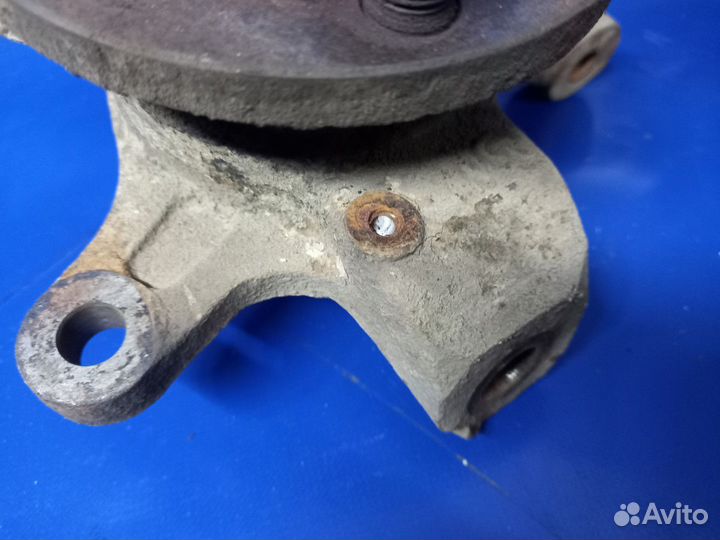 Кулак поворотный передний Geely MK I (2006—2013)