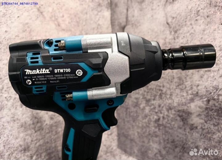 Гайковёрт аккумуляторный ударный Makita 700 Нм