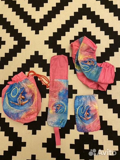 Рюкзак и предметы для художественной гимнастики