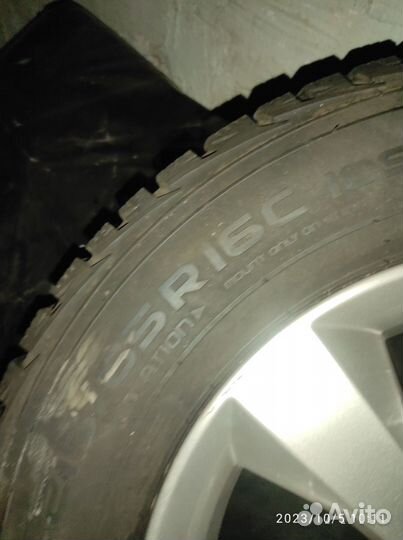 Nokian Tyres Hakkapeliitta Truck F 215/65 R16 105S