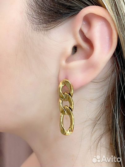 Серьги брендовые с золотым напыление 18карат