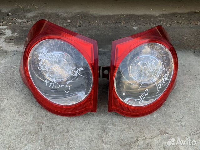 Volkswagen Passat B6 - Фонарь левый универсал