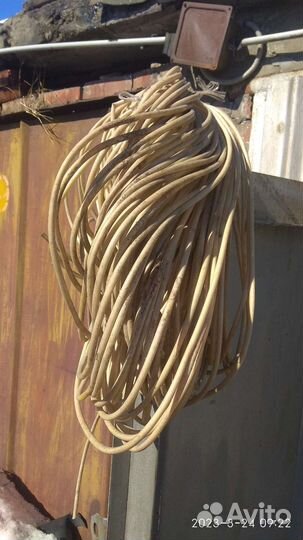 Кембрик хлорвиноловый