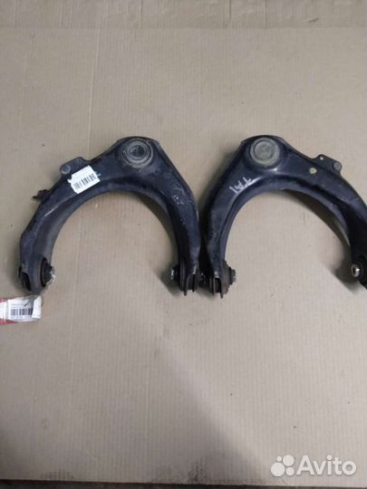 Рычаги передние верхние Хонда Одиссей