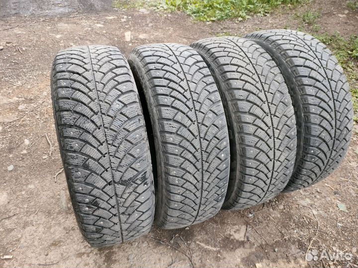 Bfgoodrich G-Force Stud 215/65 R16