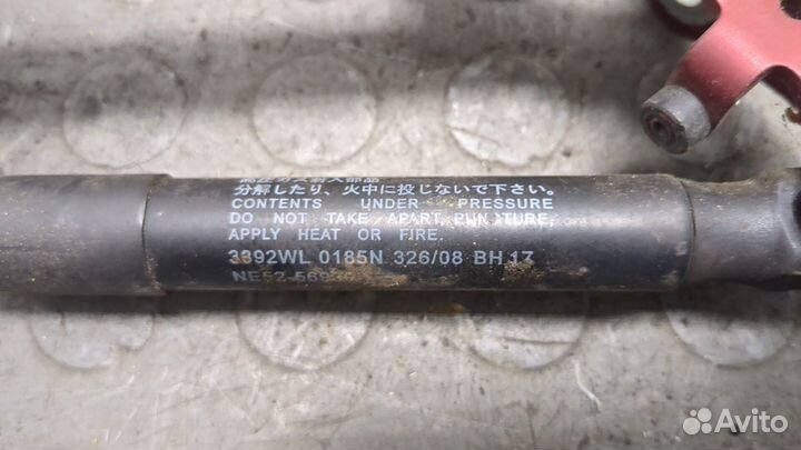 Петля крышки багажника Mazda MX-5 3, 2009