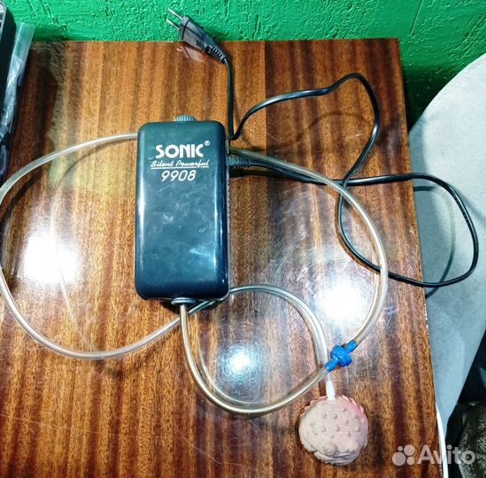 Компрессор аквариумный Sonic 9908