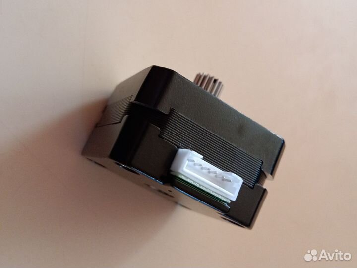 Шаговый двигатель Flying Bear