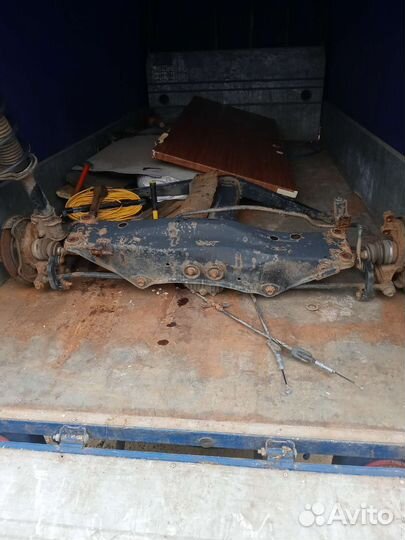 Задний мост Субару