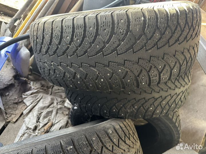 Nokian Tyres Hakkapeliitta 4 235/60 R16 100T