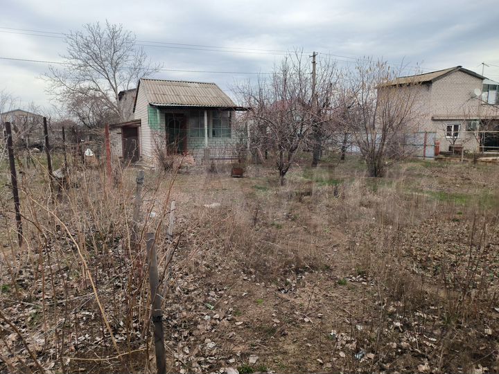 Дача 25 м² на участке 6 сот.