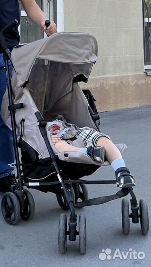 Коляска трость