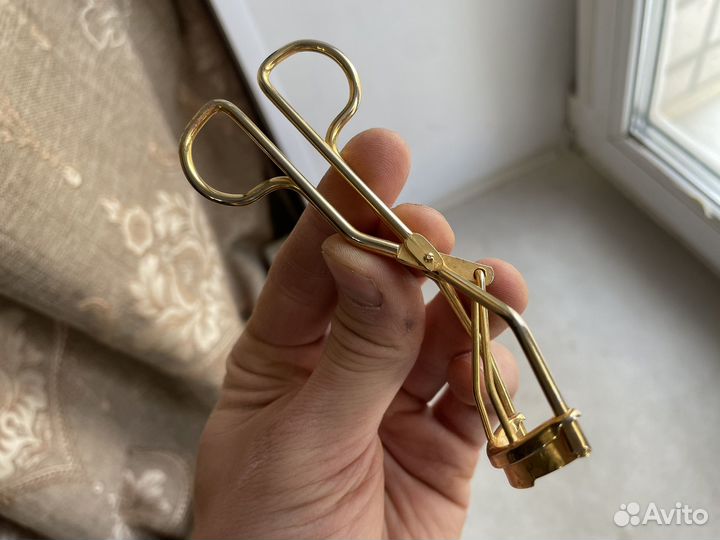 Зажим для ресниц новый