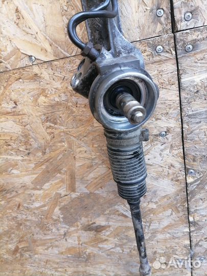 Рулевая рейка Ford Maverick 2003г.в