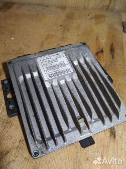 Блок управления двигателем Меган 2