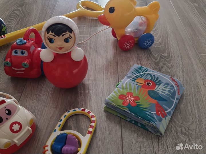 Развивающие игрушки пакетом