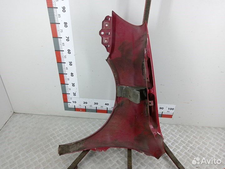 Крыло переднее правое Volkswagen Golf